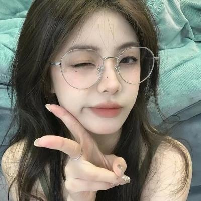 九尾藏不住